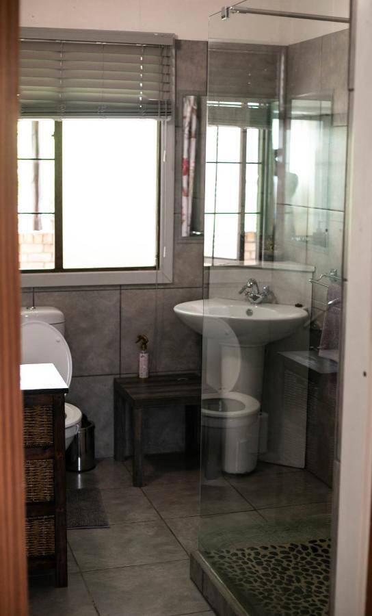 Manna Self Catering Guesthouse Graskop Extérieur photo